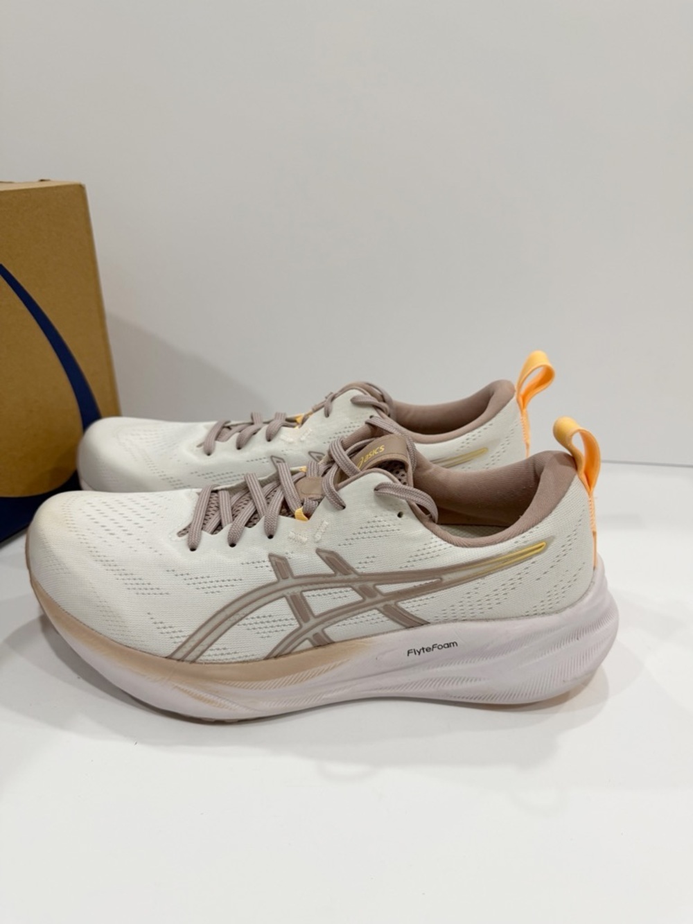 Asics Women's GEL-Pulse 16 running shoe - Picture 4 of 12